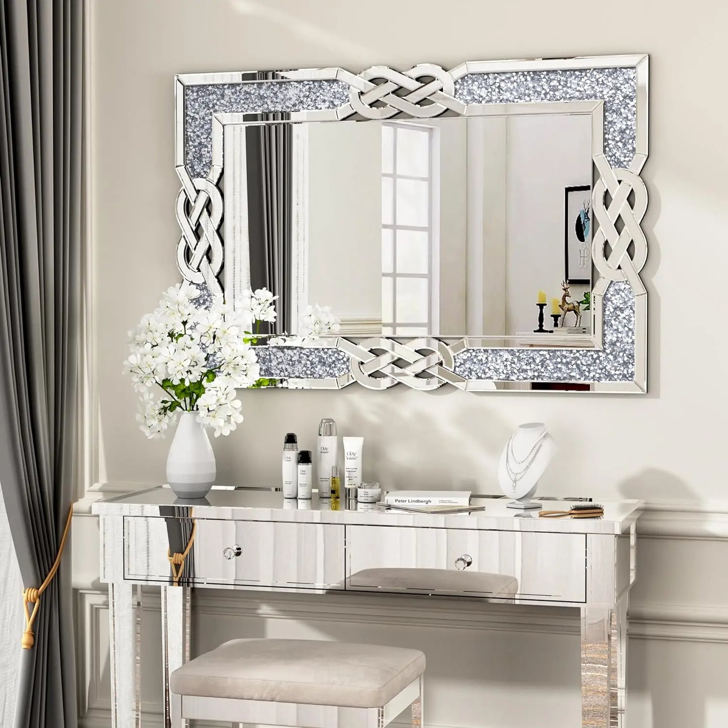 Hign-concerned Premium Crystal Diamond Vanity Mirror WallMounted Frame for LivingRoom